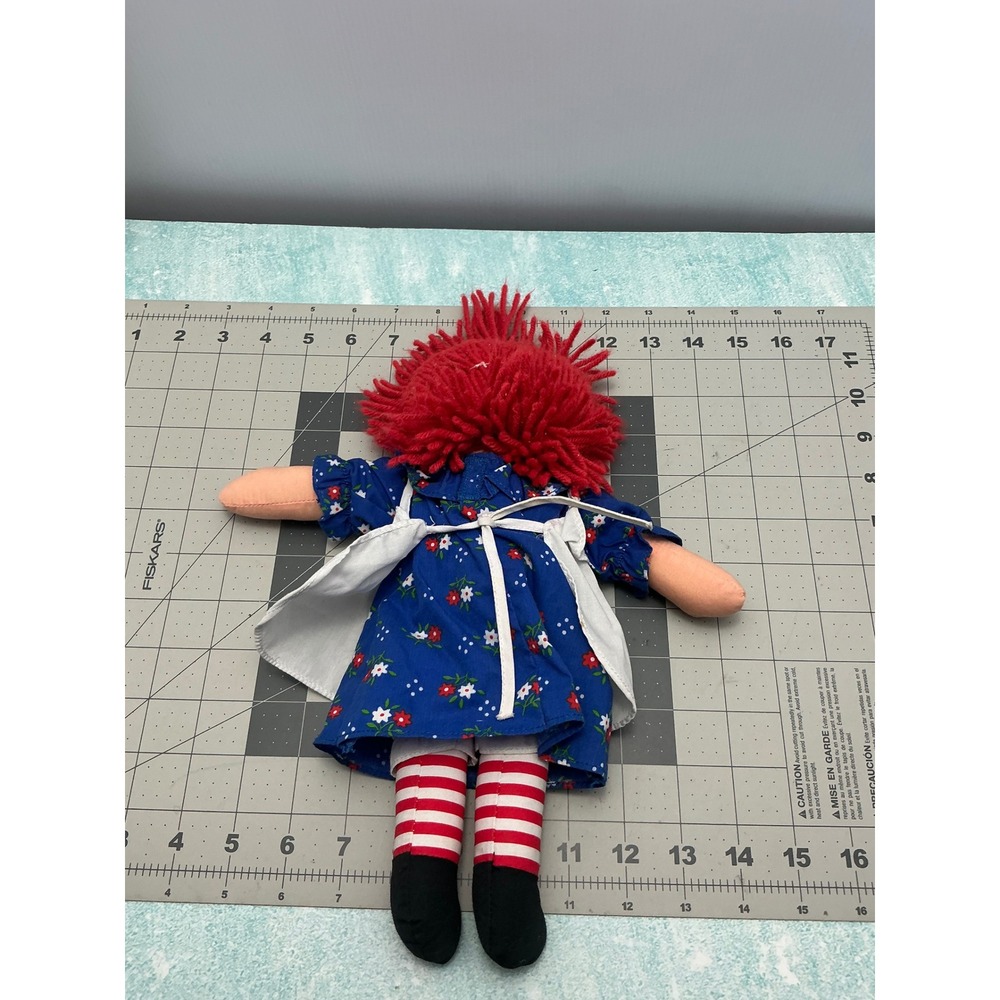 Raggedy Ann Plush Doll 15 Inch Classic Red Yarn Hair Blue Floral Dress Apron - Picture 5 of 6